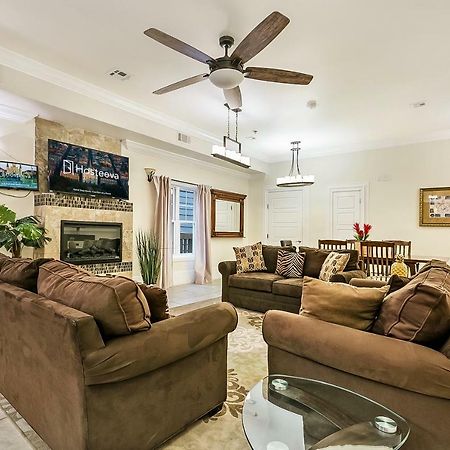 Spacious 4Br City Condo Steps From St Charles Ave New Orleans Exterior photo